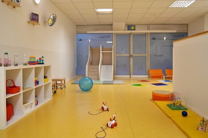 Crèche People & Baby Vitry-Sur-Seine - Small Karlito, Crèche à Vitry-sur-Seine