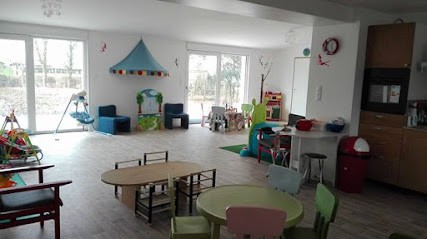 Home For Childminders Aux P'tites Mains, Assistante Maternelle à Lederzeele