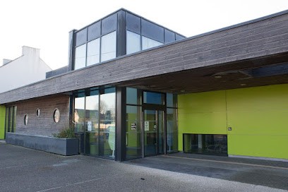 Crèche Pom D'api, Crèche aux Attaques