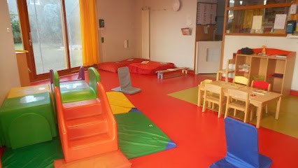 Cascadine, Crèche à Louviers