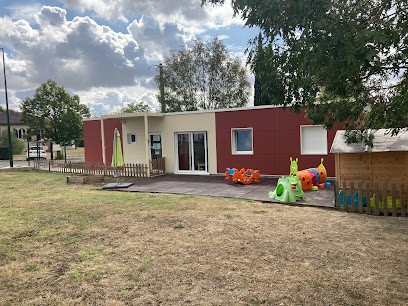 Les P'tits Perroquets, Crèche à Vallesvilles