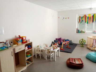 Mam Stram Gram - Maison D'assistantes Maternelles, Assistante Maternelle à Sauvigney-lès-Pesmes