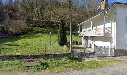 Les Oursons, Crèche à Oust