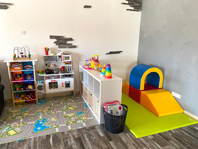 Assistante Maternelle Agréée - Victoria Metard, Assistante Maternelle à Sainte-Cécile