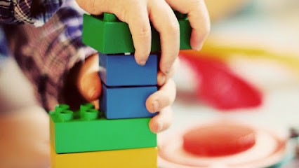 Jouer C'est Apprendre, Service de Garde d'Enfants à Domicile à Thourie