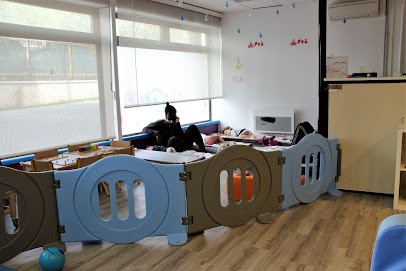 Crèche Berceau Des Rois — Fresnes, Crèche à Fresnes