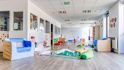 Les Petits Chaperons Rouges, Crèche à Jouy-en-Josas