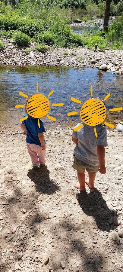 Mam La Cabane Des Petits Loups Home D'assistantes Maternelles, Crèche à Rodès